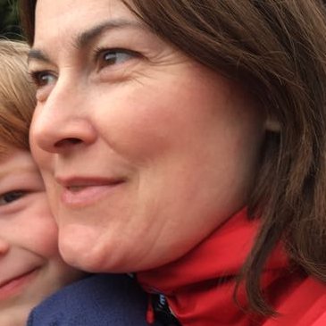 Play Team GOSH Mum/Taxi Driver. Passionate about Paeds / Play Imaging. Dancing!