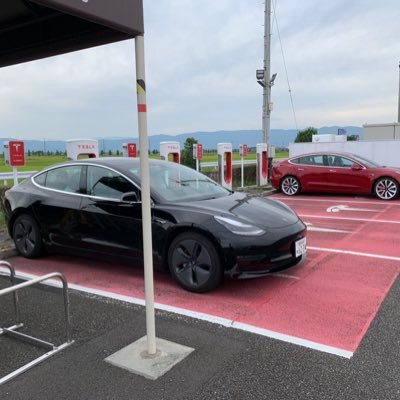 yiibp3FXQNeu9yd's profile picture. 2020.2.14からモデル3のオーナーになりました。 車の事だけでなく、様々な事で交流できると良いです。よろしくお願いします。