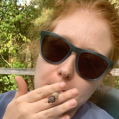 An account by a ginger who smokes 🍃 it’s like a journal, but public & more embarrassing 📖