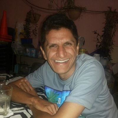 elflacocharly's profile picture. Un chico común como dice la 25 :)