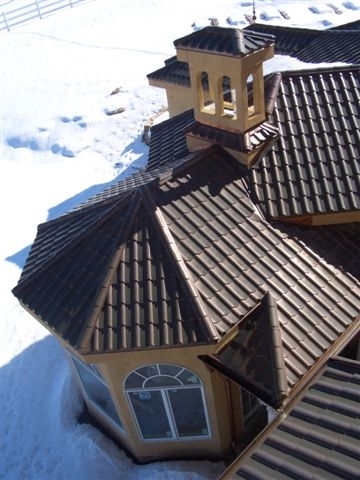 Covering energy efficient metal roofing options for contractors and homeowners in Texas