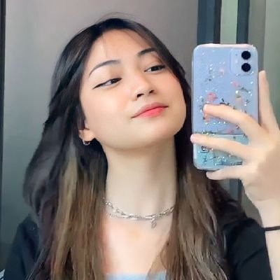 I'm selling premium accounts. Dm me for availing🥰😘