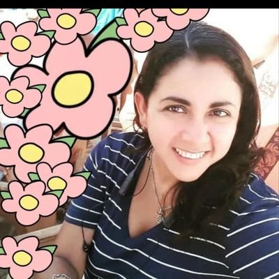 ivon2e1's profile picture. 