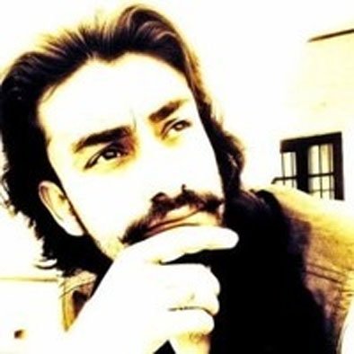 {🎓} PhD Scholar
{📚} MS IS, MBA, BS CS
{♈} Loves Poetry, Eastern Medicine, Literature, Web Surfing
{🍁} Kashmiri by Soul
{❤️} Pakistani by Birth {🇵🇰}