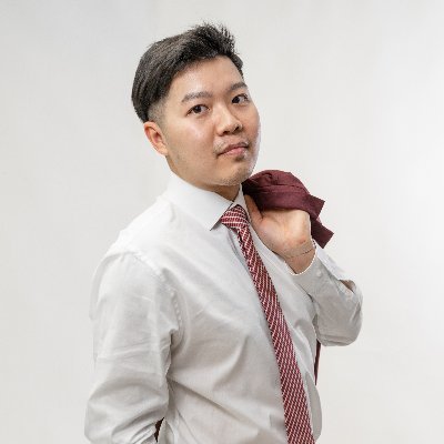 Hi, I'm Cuong Dinh - an real estate agent from Precious Realty & Mortgage company and I love to be with you to find your future home.