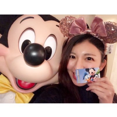 yuri_disney628's profile picture. ディズニー好きの方々と情報交換したく、D垢作成✍️ミート❌アラサー👽元キャスト3年、TDR年パ8年、アナハイム年パ1年🇺🇸 海外ディズニー全制覇🌎上海3、香港3、アウラニ16、アナハイム26、WDW5、パリ1🏰アウラニDVC🏝アリエル、ミッキー、ダッフィーが好き💕99人の壁ディズニーSP出場🏋️‍♀️