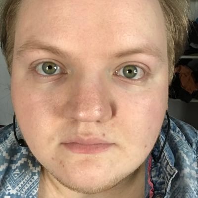 AlyxanderGray's profile picture. 