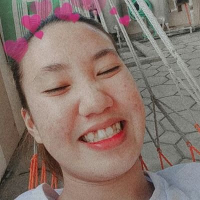 pvninaaa's profile picture. ✈
Gifted napper, talker, and ice cream eater.