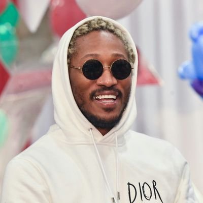 Republi87876261's profile picture. ☆Programming
☆Music
☆Memes
#TB4L