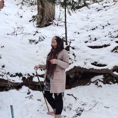 Aimenasif11's profile picture. "Put ALLAH First , and You will Never be the Last" ❤️✌🏻