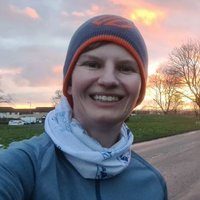 christine holmes (@half_pint181) Twitter profile photo