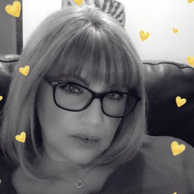 Shar31369's profile picture. 