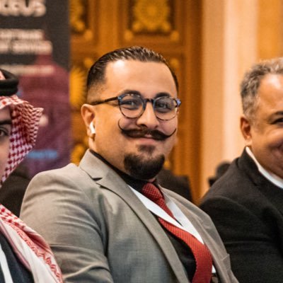 كفّارة الانتظار لرسالة اعتذار لم تُكتب بعد.. Petroleum Eng. - Etiquette - Brand manager - B. Consultant - Lemon - Viva La Vida - 𓆱