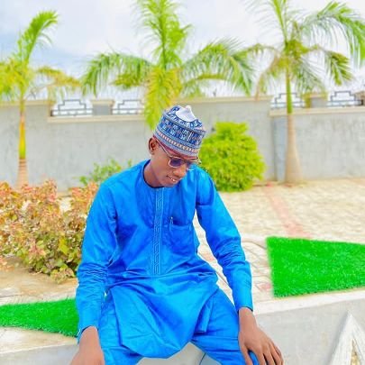 Allah first
follow me
sweet mom nd dad
Arsenal forever
Nigeria
yelwa classic people