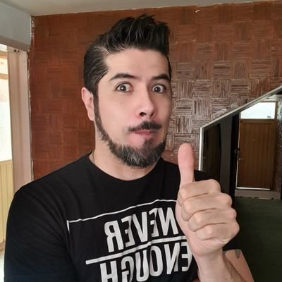 Maestro de Musica, Blogger, youtuber, guitarrista, cantante. 👉👉 https://t.co/SaoKArGFUV