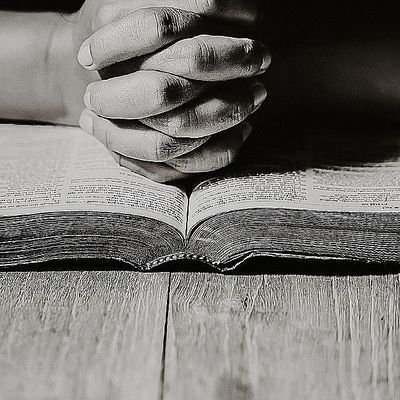 ÉVANGÉLISTE ET CHANTRES DE DIEU
JÉSUS CHRIST ES LA CLÉ DES ÂMES ET LA PORTE DES CIRCONSTANCES ET DE TEMPS A LUI LE BONHEUR . LA GRACE MERCI MON DIEU