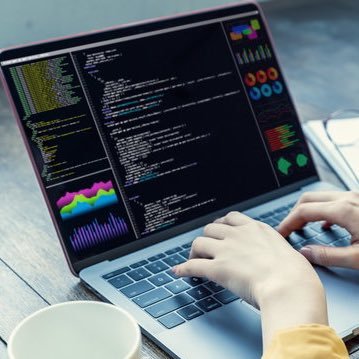 RksKVk2MfJgnfPJ's profile picture. スクールや独学でプログラミングを勉強した方がフリーランスとして独立したり、IT企業に就職するまでを応援するサービスを提供しています。フリーランスエンジニア、IT企業への就職を目指す方、副業としてプログラミングで稼ぎたい方など、一緒にがんばりましょう！