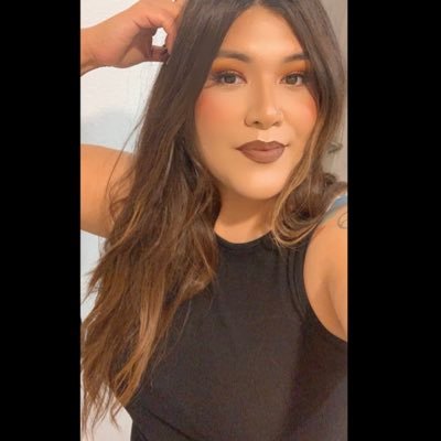 saraanotsarah's profile picture. a public diary