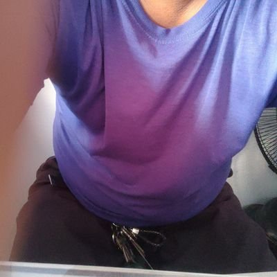 Rols53952782's profile picture. simple