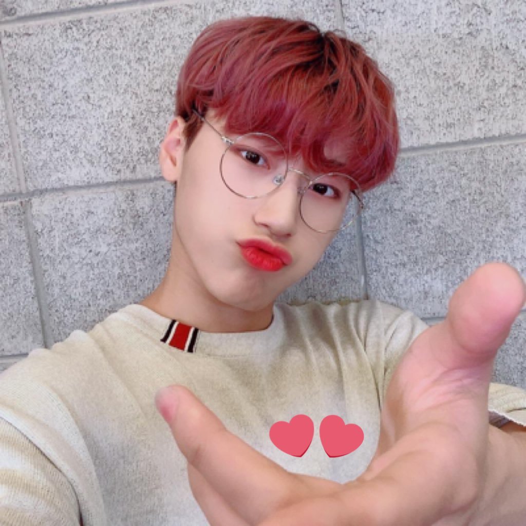 #woosantae my wallet is like an onion, when i open it makes me cry(;´༎ຶٹ༎ຶ`) ♡︎#Taemelon_feedback #Taemelon_update #Taemelon_arrival #Taemelon_postage♡︎