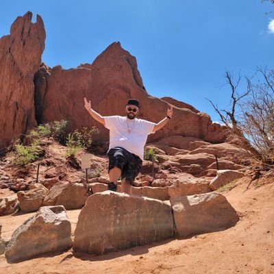 MountDresuvius's profile picture. Money don't make you solid, it just make you ten times more of the person you are before you got it. -Benny