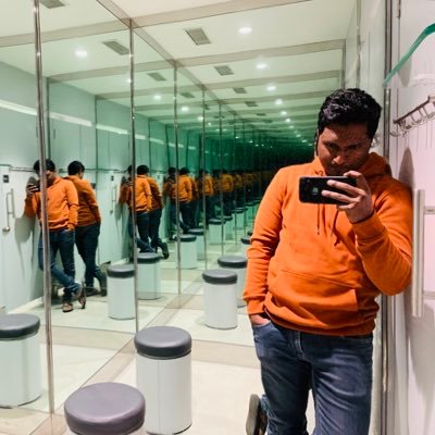 Venkat53810979's profile picture. 