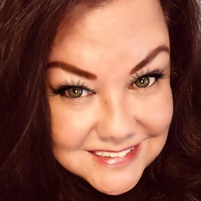 Michell15165842's profile picture. 