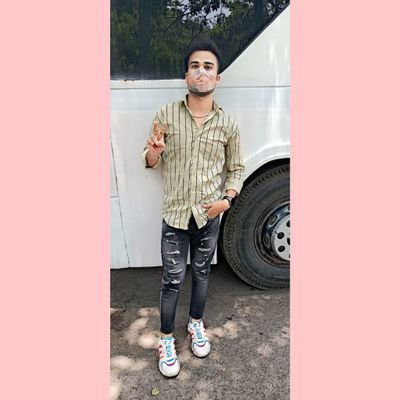 koi kam dhanda hi nhi hai karne ko Vella baitha hu ek YouTube channel hai https://t.co/Na7E3ha80o