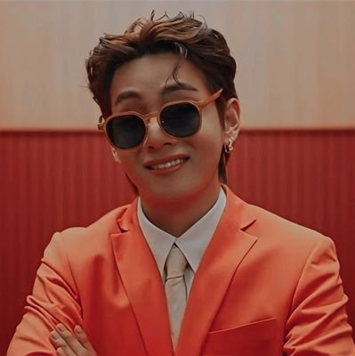 𝐭𝐚𝐞𝐭𝐚𝐞'𝐬 𝐛𝐚𝐛𝐲🌬️
𝐁𝐚𝐧𝐠𝐭𝐚𝐧 ⟭⟬
.・゜゜・.・゜-: ✧ :- 𝚜𝚝𝚊𝚢 𝚙𝚘𝚜𝚒𝚝𝚒𝚟𝚎༄
🇮🇹𝚊𝚛𝚖𝚢