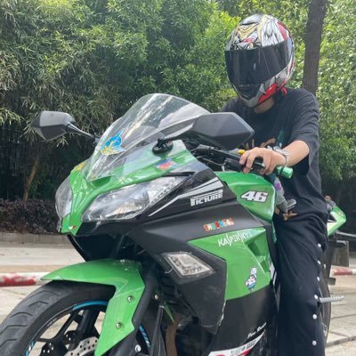 dl70577427's profile picture. 一个小透明s