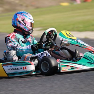 2021年は全日本カートOKクラスに参戦します/2019年SL全国大会優勝🏆/2020年フォーミュラブルースカラシップドライバー/全日本カートFS125クラスランキング2位/2勝、3表彰台 ガレージC所属 今年で15才です