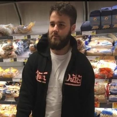 Bono_s6's profile picture. 21