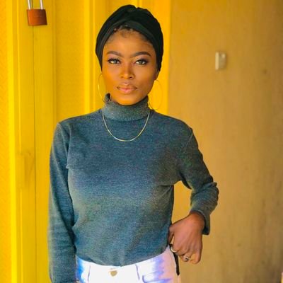kologeh....Ambivert
I support Manchester United Ronaldo and wizkid, I'm a barb yikes