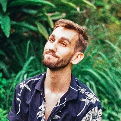 English Teacher based in Hong Kong, I take photos with film photography on https://t.co/S8kovJvhei
I also write (occasionally and hike (less occasionally)