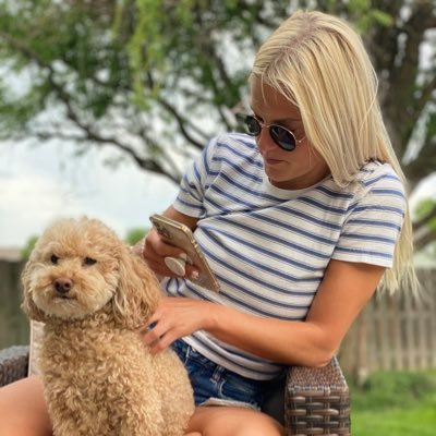 myranda_lynn13's profile picture. she/her