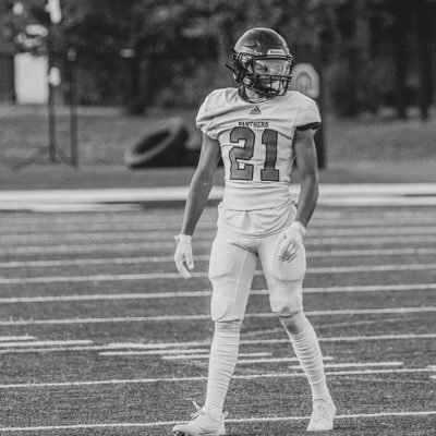 5’10 c/o 2023 DB/P/RB @ chapel hill highschool|3.5gpa 1130 SAT|1stTeam All-Region DB| 2023 state placer(4th) in wrestling camaubrey@icloud.com 678-876-5349