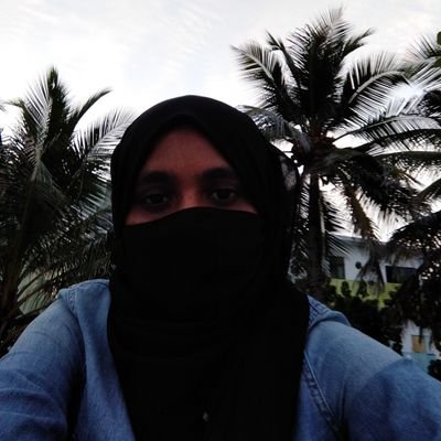 AishathIsmail4's profile picture. love