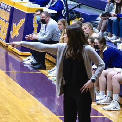 mndoyle07's profile picture. wife & mom, 5th/6th math teacher, head coach of @flandreaugbb