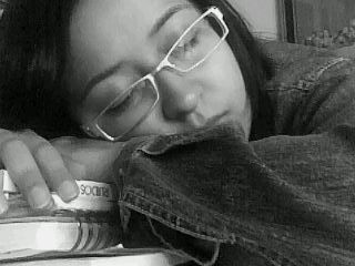 Lore_Walker's profile picture. Escuchadora y lectora, estudiante de japonés y víctima del inglés. 私はな形容詞ですから、ロレです。 ;D