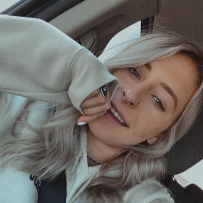 haley_shrieves's profile picture. 🌻🌼•CO Native• 🏔🌲