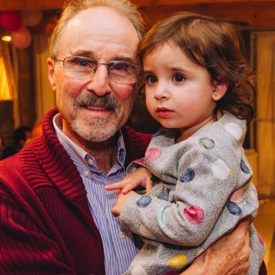 Abogado https://t.co/BxXmRU5jAZ de mi familia.Hincha de Defensor Sp.. Filosóficamente liberal humanista.