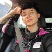 Tia DeLeon (@tiadeleon_) 's Twitter Profile