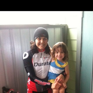 angiebalentine's profile picture. 