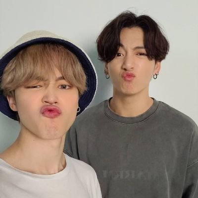 정국아 / 너는나 나는너 / 너는 내 삶에 다시 뜬 햇빛 / 정국아 네가 있어 난 행복해 ❤️ / 🐥🐰 / 정국이 관련 🐕극성떨어요🔥