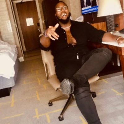 #AlbanyStateGrad #BlackEducator # Oak Hill Middle School Lineman Coach #MightyXE Bruhz SPR 19 Degreed Black Man, Hate to see it 💯
