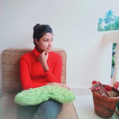 VeronicaViolet7's profile picture. surviving earth.