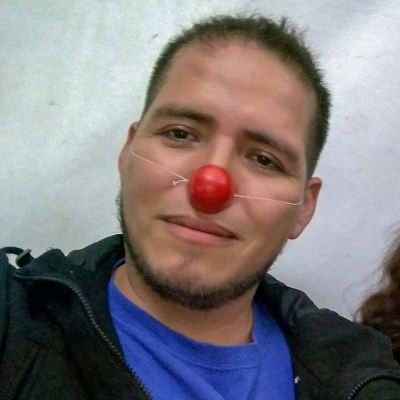Leo porque al morir no quiero haber vivido en una sola piel. I'm a lucky man.
Jedi sin salario, friki honorario y amante retirado.
