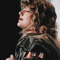 iri❤️❤️❤️❤️ (@evermoreads) 's Twitter Profile Photo