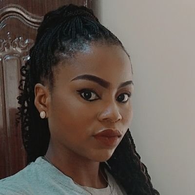 Product Designer | I turn ideas into thoughtful digital experiences.
