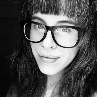 Lora Gray Profile